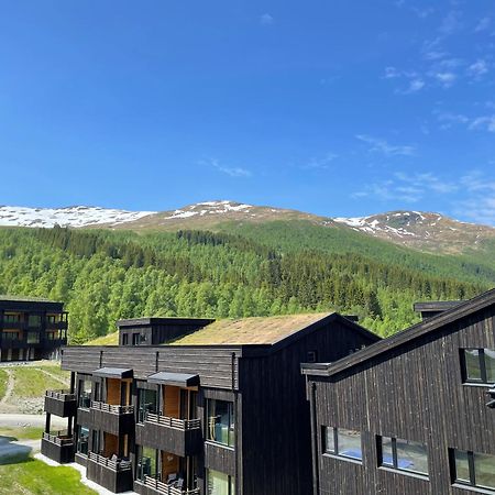Overnatting Pa Helgatun Fjellpensjonat As I Myrkdalen Vossestrand Exterior photo