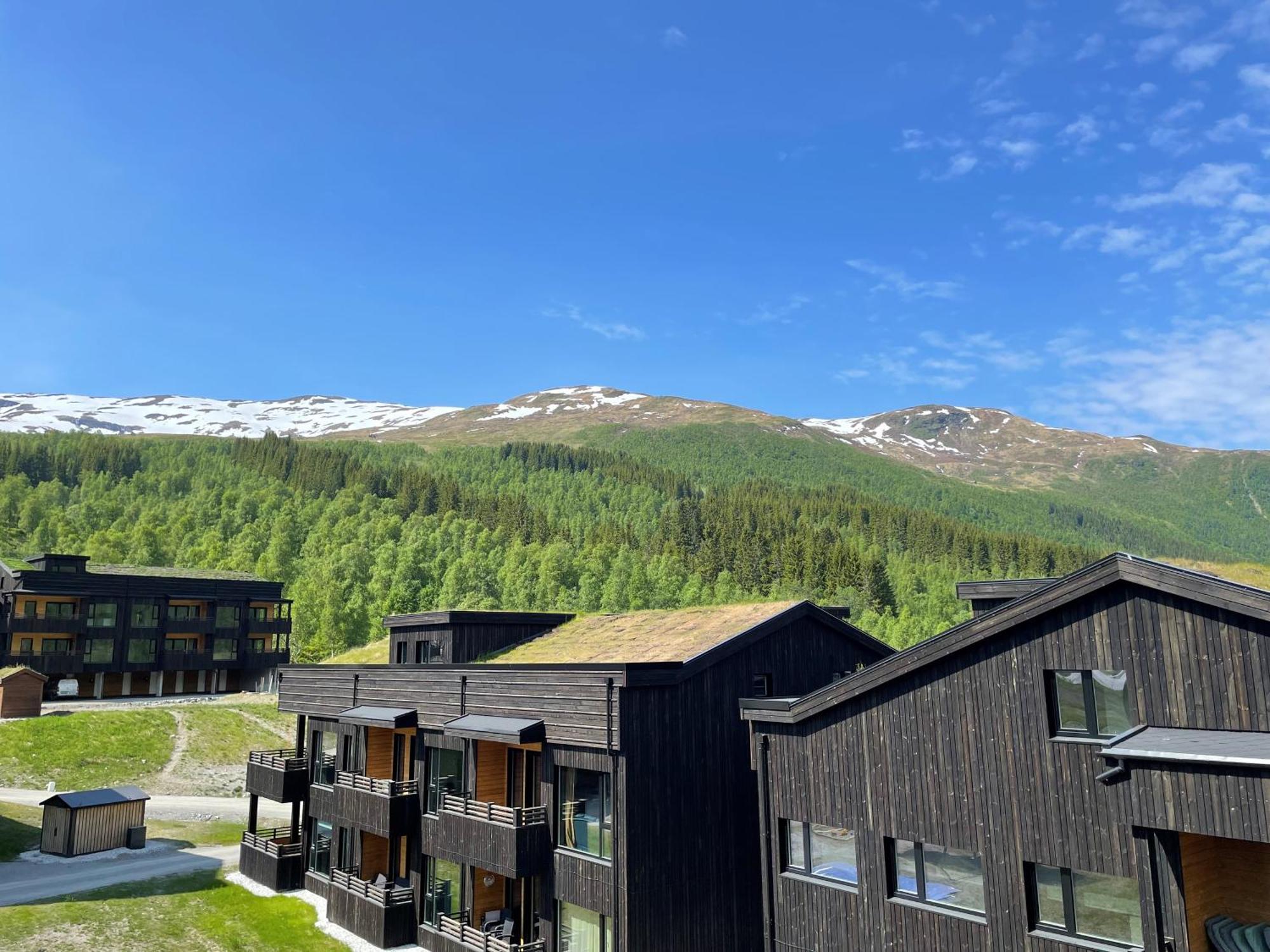 Overnatting Pa Helgatun Fjellpensjonat As I Myrkdalen Vossestrand Exterior photo